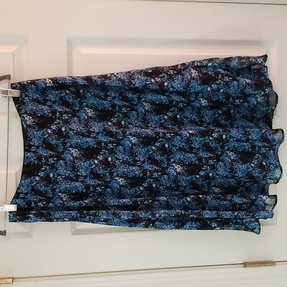 💕 MIDI COVINGTON SKIRT 💕 - Picture 2 of 3